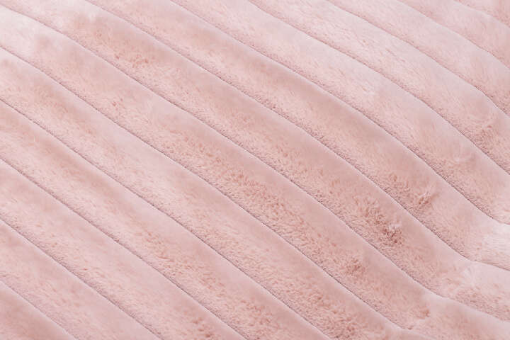 Designed by Lotte Hundekissen Reza Rund